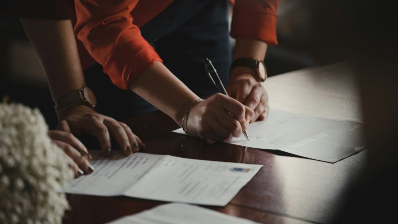 Simplify your UK visa application with this 4-phase guide—everything you need to know for a smooth, stress-free process.