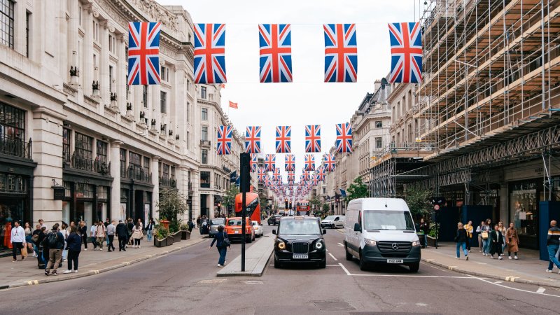 Find out current UK visa processing times by type, causes of delays, and how to fast-track your application in 2025.